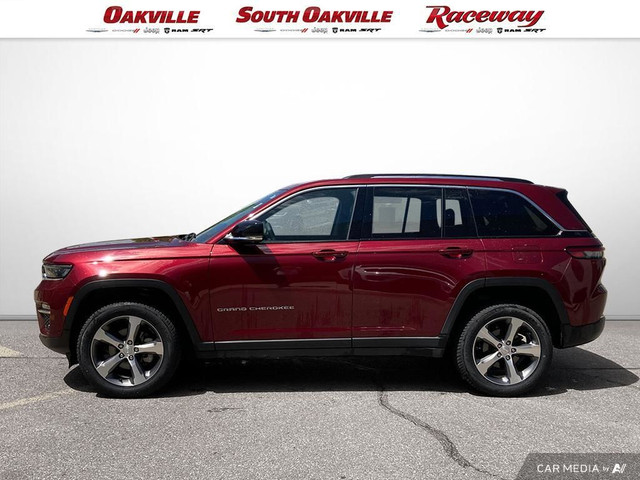 2023 Jeep Grand Cherokee LIMITED | 1 OWNER | CLEAN CARFAX | DUAL in Cars & Trucks in Oakville / Halton Region - Image 3
