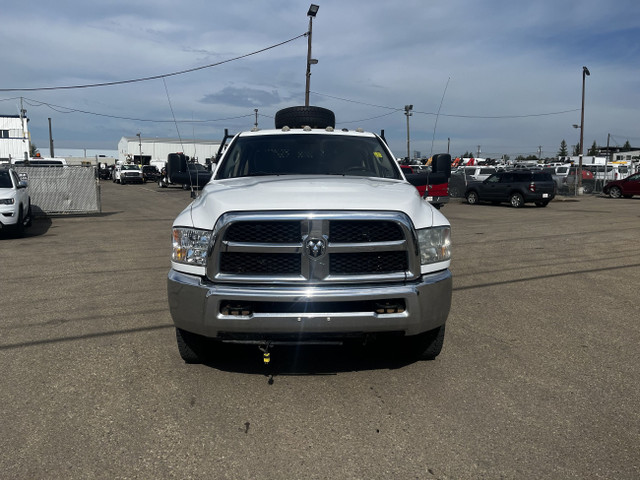 2013 Dodge Ram 3500 SLT CREW CAB FLAT DECK in Cars & Trucks in Edmonton - Image 4