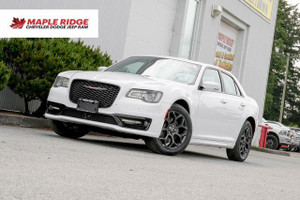 2022 Chrysler 300 S | Ex-Demo | 3.6L V6 | Adaptive Cruise | AWD | No Accidents | Low KMs