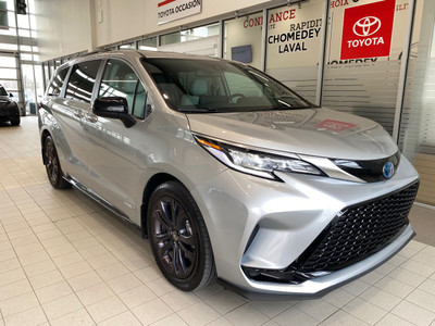 2021 Toyota Sienna XSE Hybrid 7 Places Toit Ouvrant Cuir GPS Blu