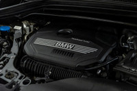 Francais: * Édition M Sport * Volant chauffant * Accès Confort * Toit ouvrant panoramique * Phares E... (image 8)