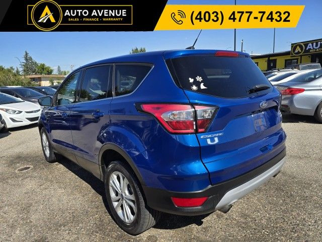 2017 Ford Escape SE - ALL WHEEL DRIVE, BLUETOOTH, BACKUP CAMERA, in Cars & Trucks in Calgary - Image 3