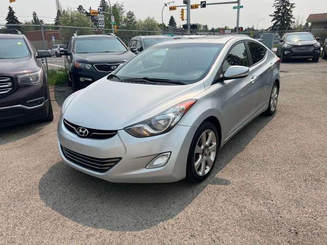 2013 Hyundai Elantra Limited Leather / Remote Starter in Cars & Trucks in Calgary