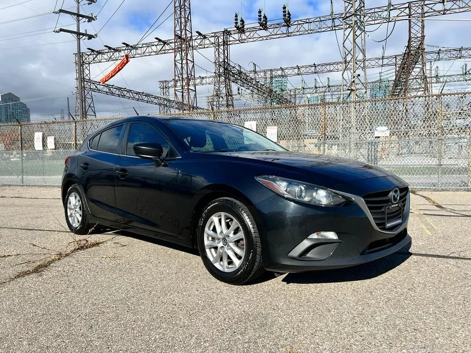 2015 Mazda Mazda3 GS TOURING- HATCHBACK-GREAT SHAPE-CERTIFIED