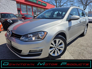 2015 Volkswagen Golf Highline * Panoroof / Leather / Rear CAM*
