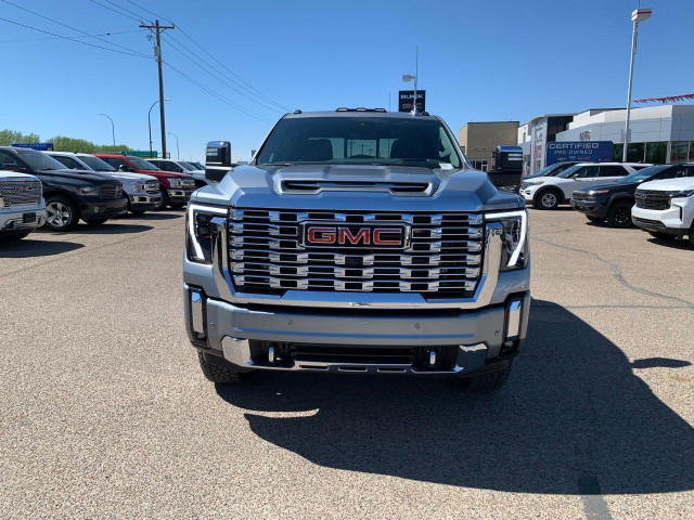 2025 GMC Sierra 3500HD in Cars & Trucks in Calgary - Image 2