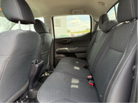 Built tough and ready for adventure, the 2021 Toyota Tacoma is a midsize pickup that blends rugged c... (image 8)