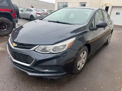 CHEVROLET CRUZE 2016 FULL AC , CAMERA VITRES ELECTRIQUES, PORTES ELECTRIQUES, MIROIRS ELECTRIQUES VE...