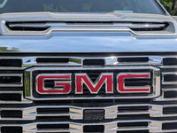 Max Trailering Package - Technology Package - GMC Protection Package - Remote Vehicle Start *Find yo... (image 8)