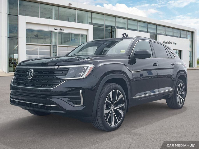 2025 Volkswagen ATLAS CROSS SPORT Execline Luxury, power, and bo in Cars & Trucks in Medicine Hat