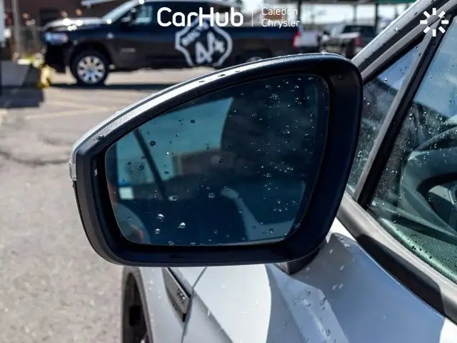 2024 Volkswagen ID.4 Pro Pano Sunroof Navi Heated Front Seats in Cars & Trucks in Mississauga / Peel Region - Image 17