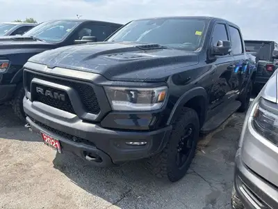 One Owner Trade In**Ram 1500**Rebel**4x4**5.7L**V8**Hemi**Crew Cab**3.92 Rear Axle Ratio**Night Edit...