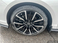 Vehicle Stability Assist (VSA) Electronic Stability Control (ESC), Valet Function, Turn-By-Turn Navi... (image 5)