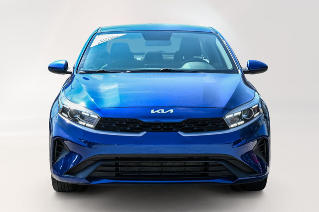 2022 Kia Forte LX | Caméra de Recul | Sièges Chauffants | Blueto in Cars & Trucks in City of Montréal - Image 2