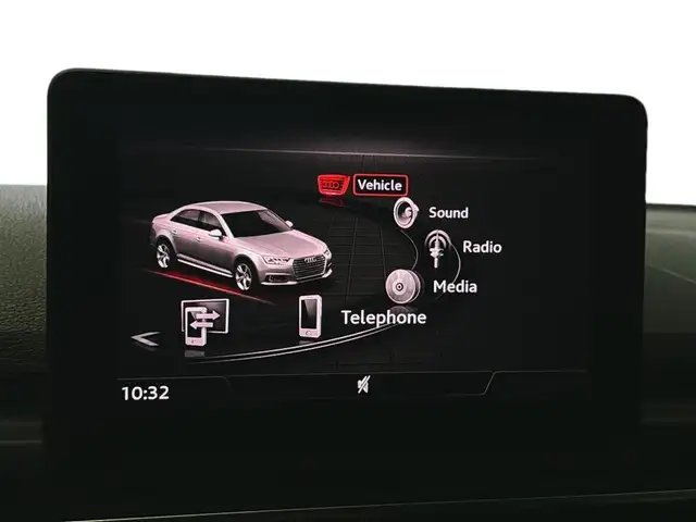 2017 Audi A4 Premium 2L Turbo Cuir Sunroof Carplay AWD in Cars & Trucks in Laval / North Shore - Image 35