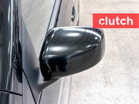 NO ACCIDENTS / CLEAN CARFAX / Bluetooth Music, Touchscreen Display, 12V Outlet and more! Clutch is t... (image 8)