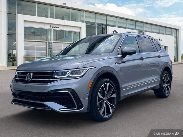 2022 Volkswagen Tiguan Highline R-Line R-Line Sport, Heated Seat in Cars & Trucks in Medicine Hat