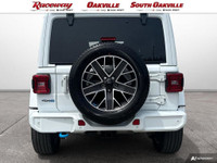 2023 JEEP WRANGLER HIGH ALTITUDE 4XE Bright White Black Quilted Nappa Leather Faced Bucket Seats 2L... (image 4)