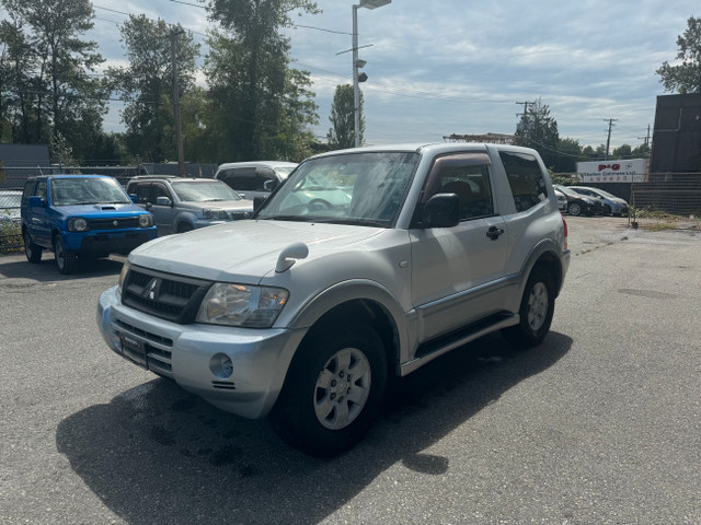 2005 Mitsubishi Pajero ZR in Cars & Trucks in Richmond - Image 3