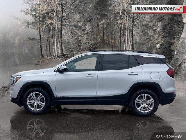 2022 GMC Terrain SLE in Cars & Trucks in Hamilton - Image 2