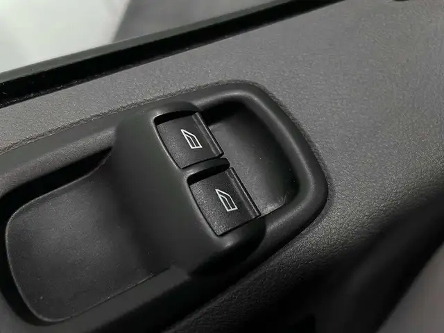 2023 Ford Transit Cargo Van T250 148 MEDIUM ROOF - HAUTEUR DE 6  in Cars & Trucks in Québec City - Image 10