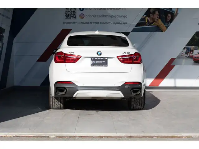 2019 BMW X6 XDrive35i in Cars & Trucks in Vancouver - Image 12