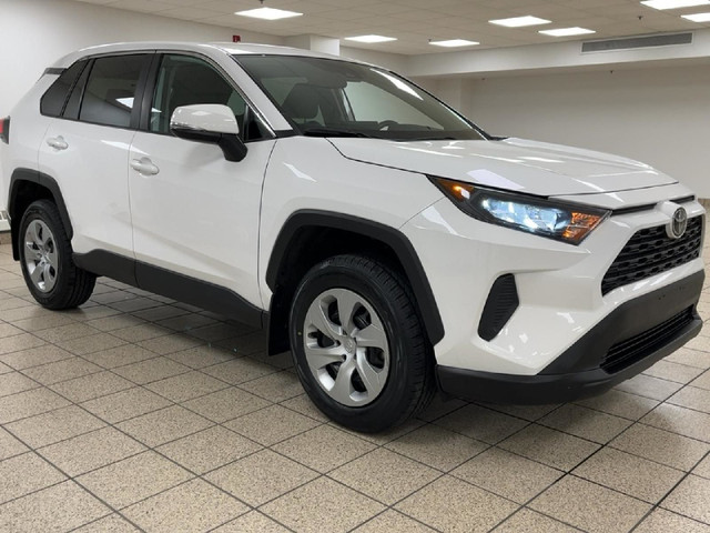 2022 Toyota RAV4 LE in Cars & Trucks in Calgary