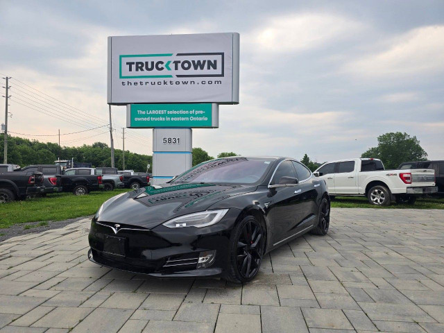 2019 Tesla Model S in Cars & Trucks in Ottawa