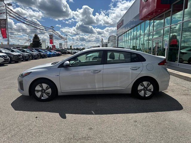 2019 Hyundai Ioniq Hybrid Essential | One Owner | No Accidents in Cars & Trucks in London - Image 3