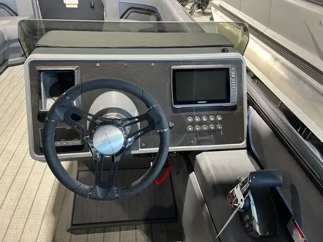2024 Manitou Explore 24 Switchback With Trifold Bench Single En in Powerboats & Motorboats in Saskatoon - Image 14