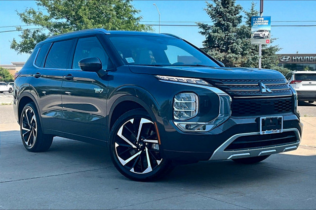 2025 Mitsubishi Outlander Plug-In Hybrid GT S-AWC in Cars & Trucks in Mississauga / Peel Region - Image 3