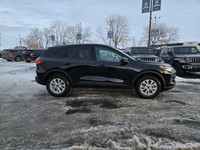 This brand new AGATE BLACK METALLIC 2024 FORD ESCAPE ACTIVE is powered by a 1.5L ECOBOOST ENGINE THA... (image 4)