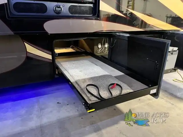 2016 Entegra Coach Anthem 42RBQ 42 Miles All New Tires ! in RVs & Motorhomes in Moncton - Image 79