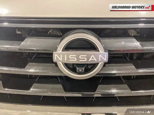 2023 Nissan Armada Platinum in Cars & Trucks in Hamilton - Image 13