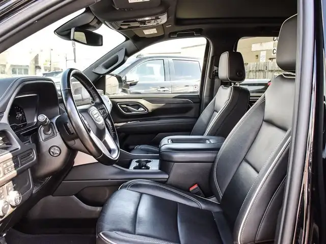 2024 GMC Yukon XL SLT Clean Carfax | One Owner | 4WD XL LUX |... in Cars & Trucks in Oakville / Halton Region - Image 16