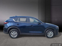 Le Mazda CX-5 GS 2025 poursuit la tradition d'élégance et de performance propre à la marque japonais... (image 7)