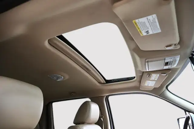 2010 Ford F-150 LARIAT + SUPERCREW + 4 X 4 + 81312 KM LARIAT SUP in Cars & Trucks in Longueuil / South Shore - Image 32