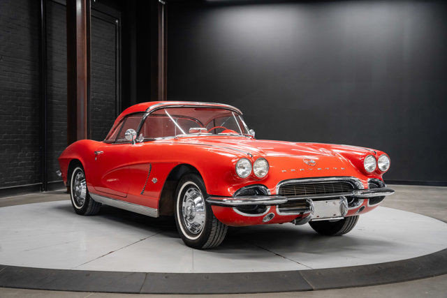 1962 Chevrolet Corvette | 327 Chevy Small Block | 4-Speed in Classic Cars in Strathcona County - Image 3