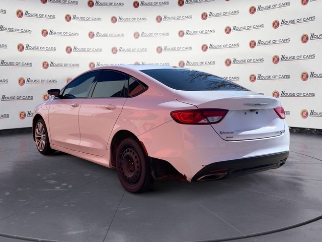  2016 Chrysler 200 4dr Sdn S FWD in Cars & Trucks in Edmonton - Image 4