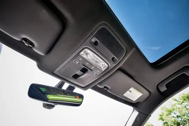 2018 Audi Q3 2.0 TFSI quattro Technik • SUNROOF • BOSE AUDIO • N dans Autos et camions dans Kingston - Image 33