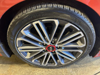 Welcome Ontario customers! All our vehicles are Ontario safety check/e-tested. We offer financing ad... (image 9)