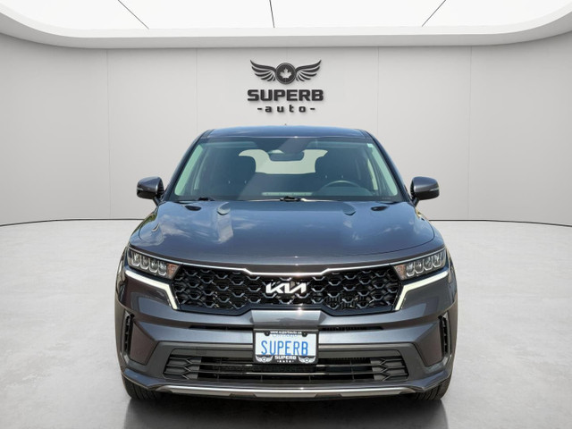 2022 Kia Sorento Hybrid LX | AWD | HYBRID | NO ACCIDENT in Cars & Trucks in City of Toronto - Image 2