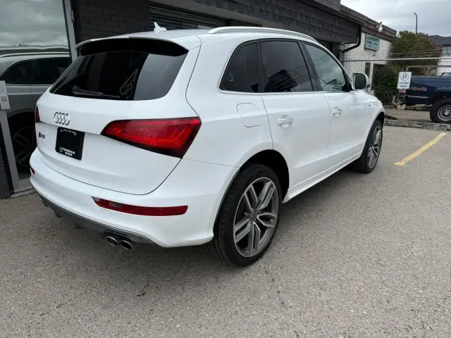 2016 Audi SQ5 Quattro 3.0T Progressiv in Cars & Trucks in Calgary - Image 4