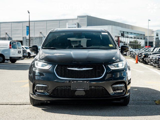 2026 Chrysler Pacifica Select FWD Blind Spot Assist Lane Sense in Cars & Trucks in City of Toronto - Image 3