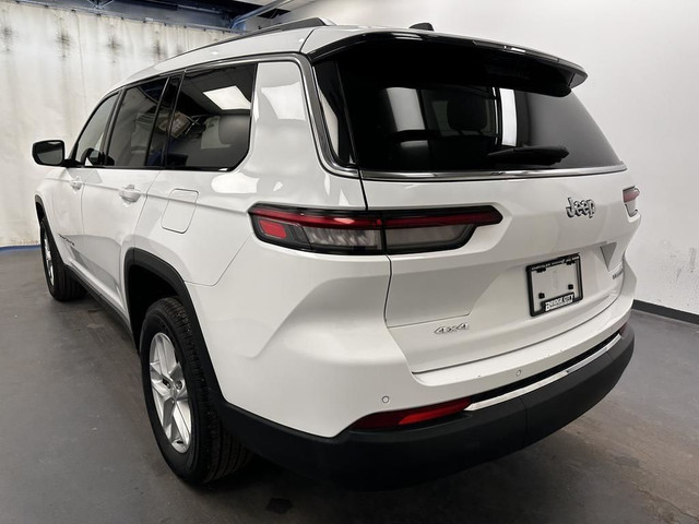 2023 Jeep Grand Cherokee L Laredo Adaptive Cruise - Blind Spo... in Cars & Trucks in Lethbridge - Image 4