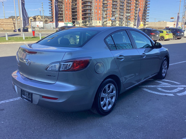 2012 Mazda Mazda3 GX GX/A/C/MANUEL in Cars & Trucks in Laval / North Shore - Image 4