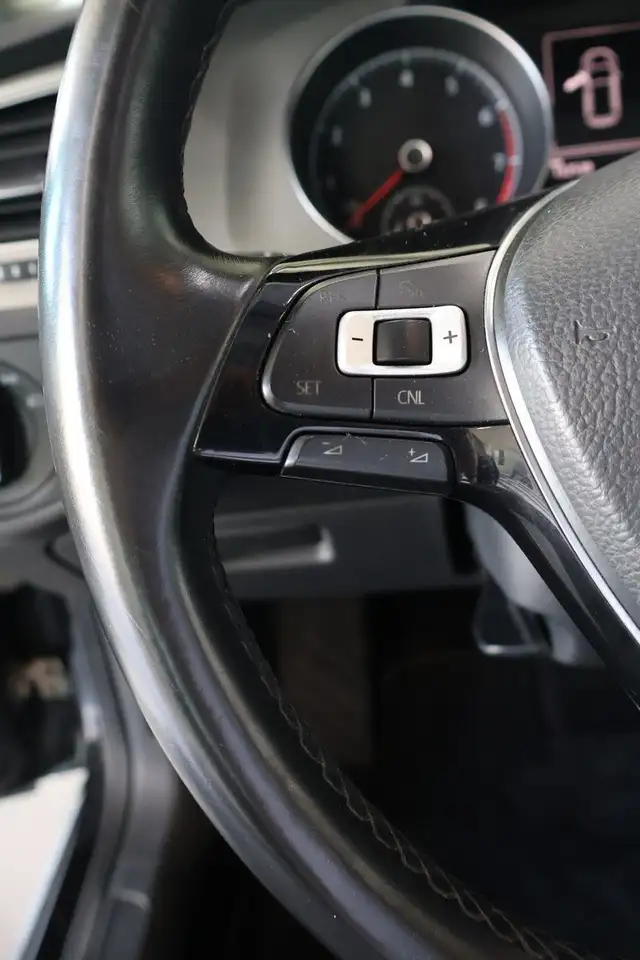 2015 Volkswagen Golf COMFORTLINE in Cars & Trucks in City of Montréal - Image 12