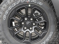 This Ram 1500 delivers a Twin Turbo Regular Unleaded I-6 3.0 L/183 engine powering this Automatic tr... (image 7)
