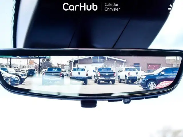 2023 GMC Sierra 1500 Denali 4WD Crew Cab 147 Diesel Sunroof in Cars & Trucks in Mississauga / Peel Region - Image 47