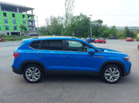 4Motion All Wheel Drive Leatherette/Suede Seats Digital Cockpit Panoramic Sunroof Apple Carplay Andr... (image 5)